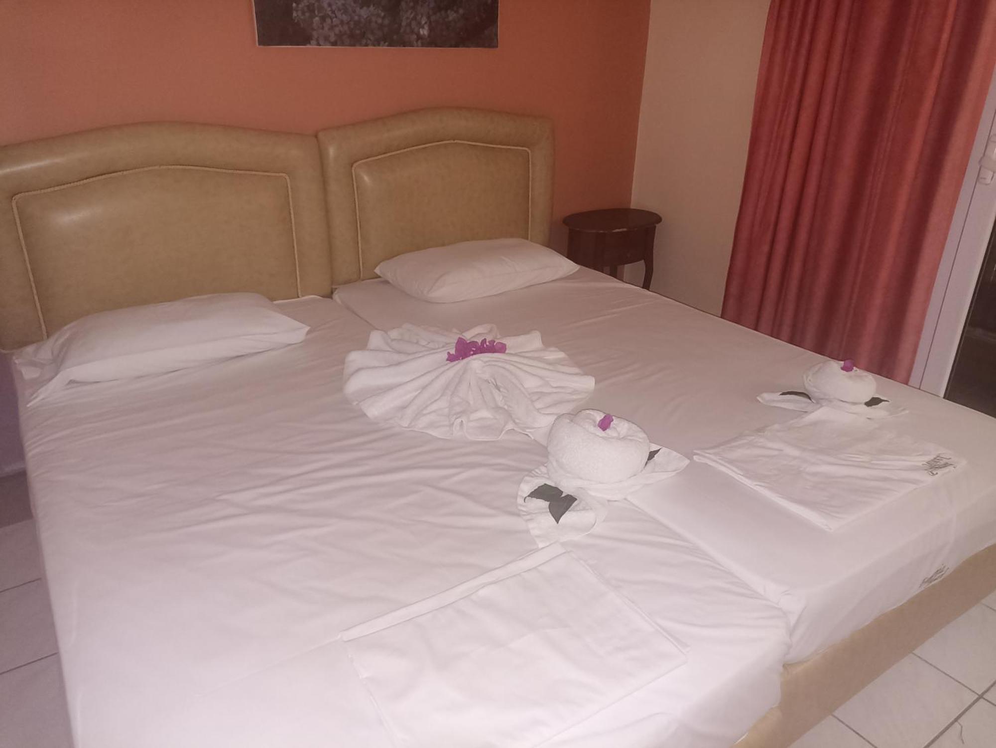 Laganas Beach Hotel Room photo