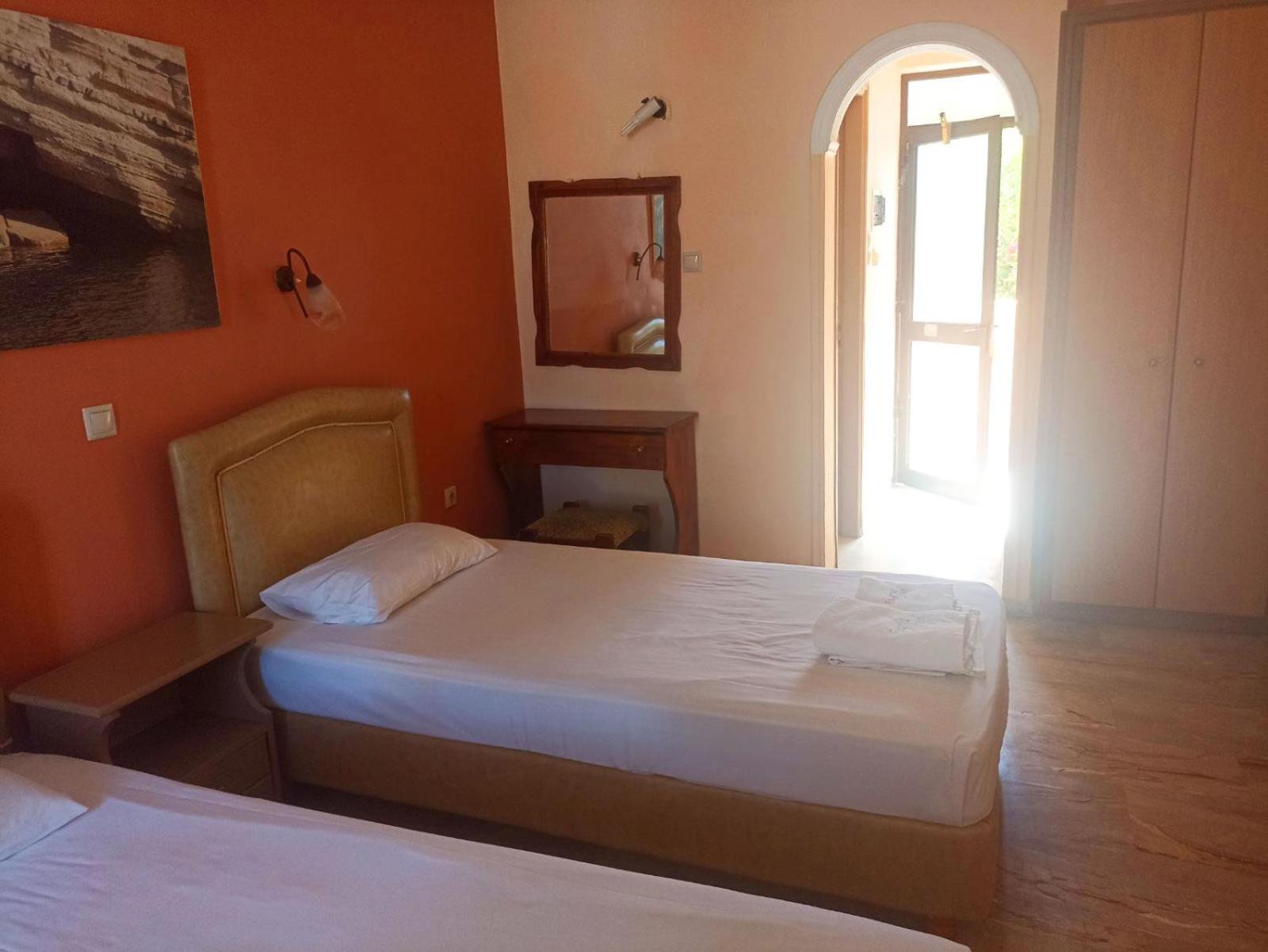 Laganas Beach Hotel Room photo